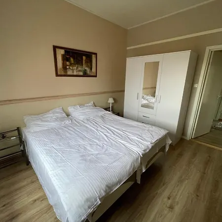 Gjestgiverier Gjest Huset Boveien 468